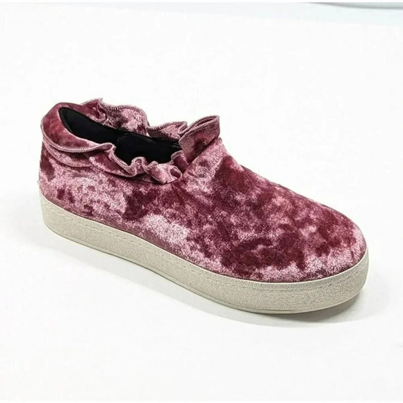 Opening Ceremony Women's Didi Velvet Ruffle Slip-On Sneaker Size 36 (MSRP $225) - Picture 4 of 12